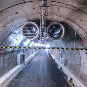28-Ventilatoren-tunnel-A44-liggend